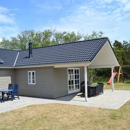 Holiday Mikkelsensvej E- 937